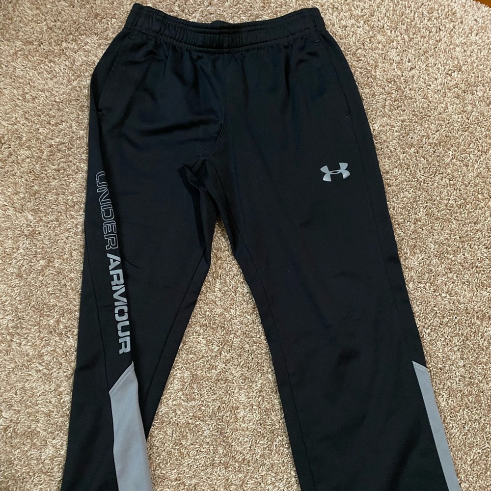 Youth under Armour pants